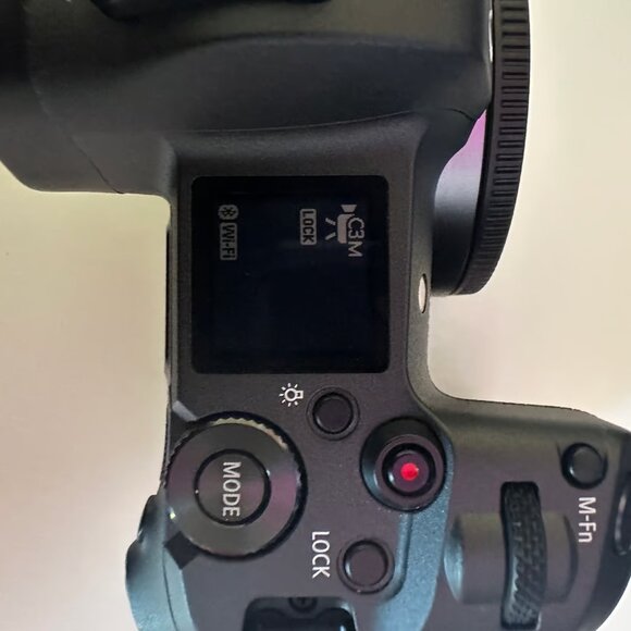 Canon EOS R - Picture 4 of 6